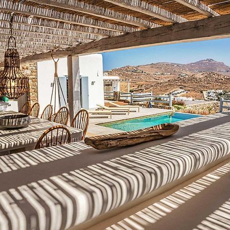 Villa Iakinthos By Mykonian Kazarte Mykonos Town ภายนอก รูปภาพ