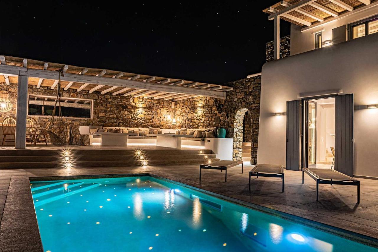 Villa Iakinthos By Mykonian Kazarte Mykonos Town ภายนอก รูปภาพ